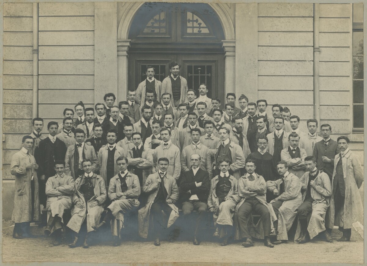 Central School of Lyon. Great school. Sciences. Students, year 1907.