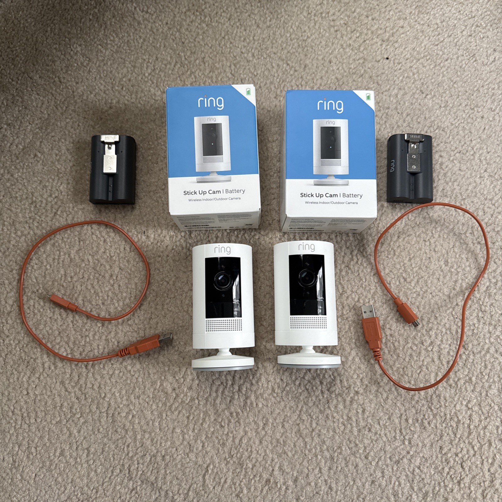 2 Ring Outdoor Stick Up Cam 5UM7E5 Motion Alerts Alexa Security Camera 2-Way