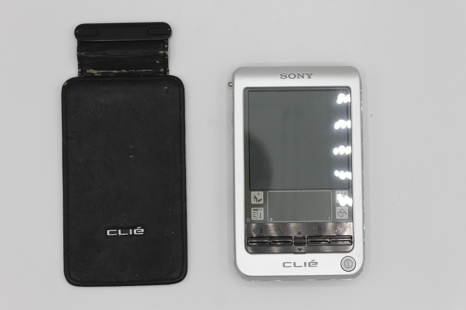 Sony CLIÉ PEG-T615C Personal Organizer - No Dock - Untested