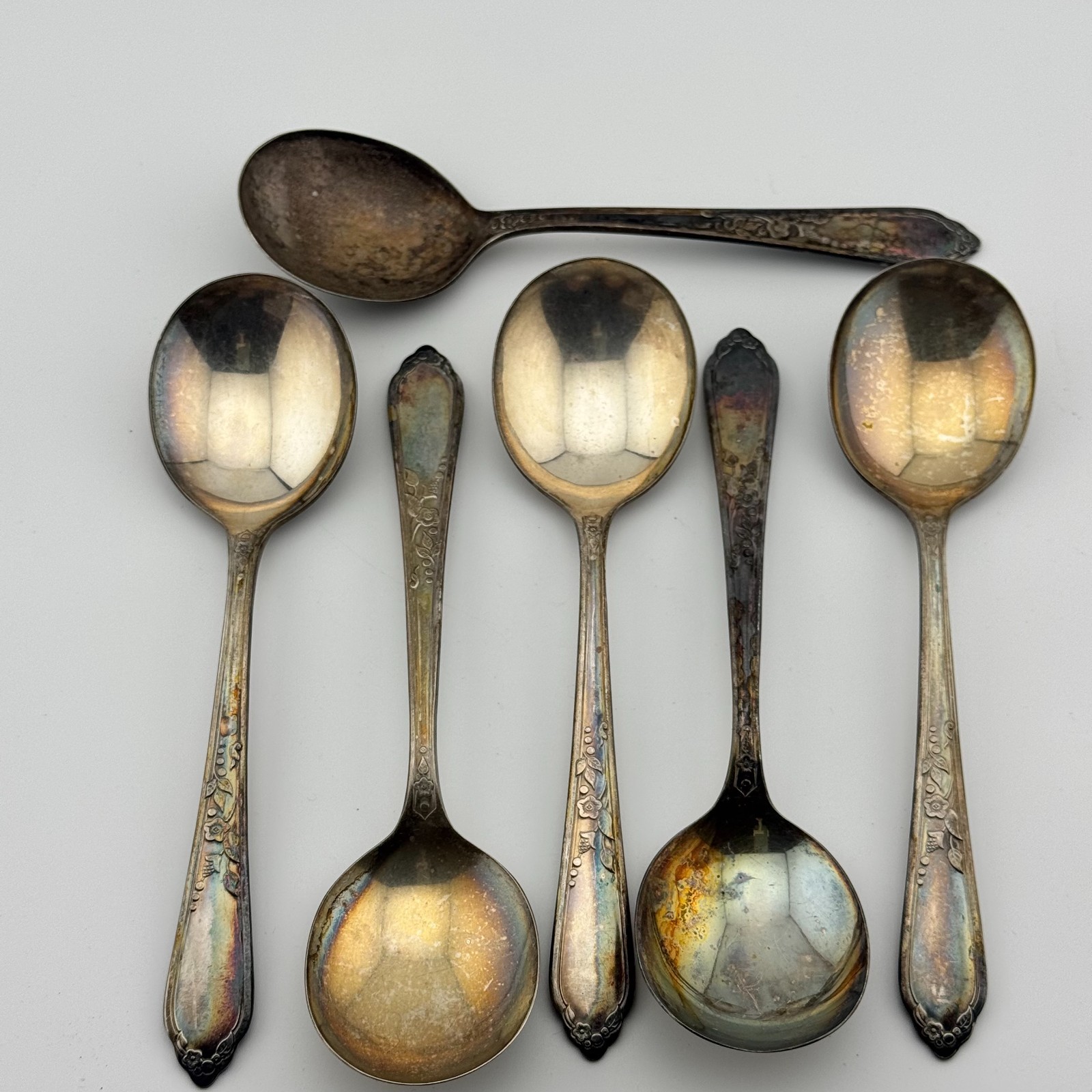 Oneida Par Plate Camille Pattern Silverplate Soup Spoons Lot of 6 Floral