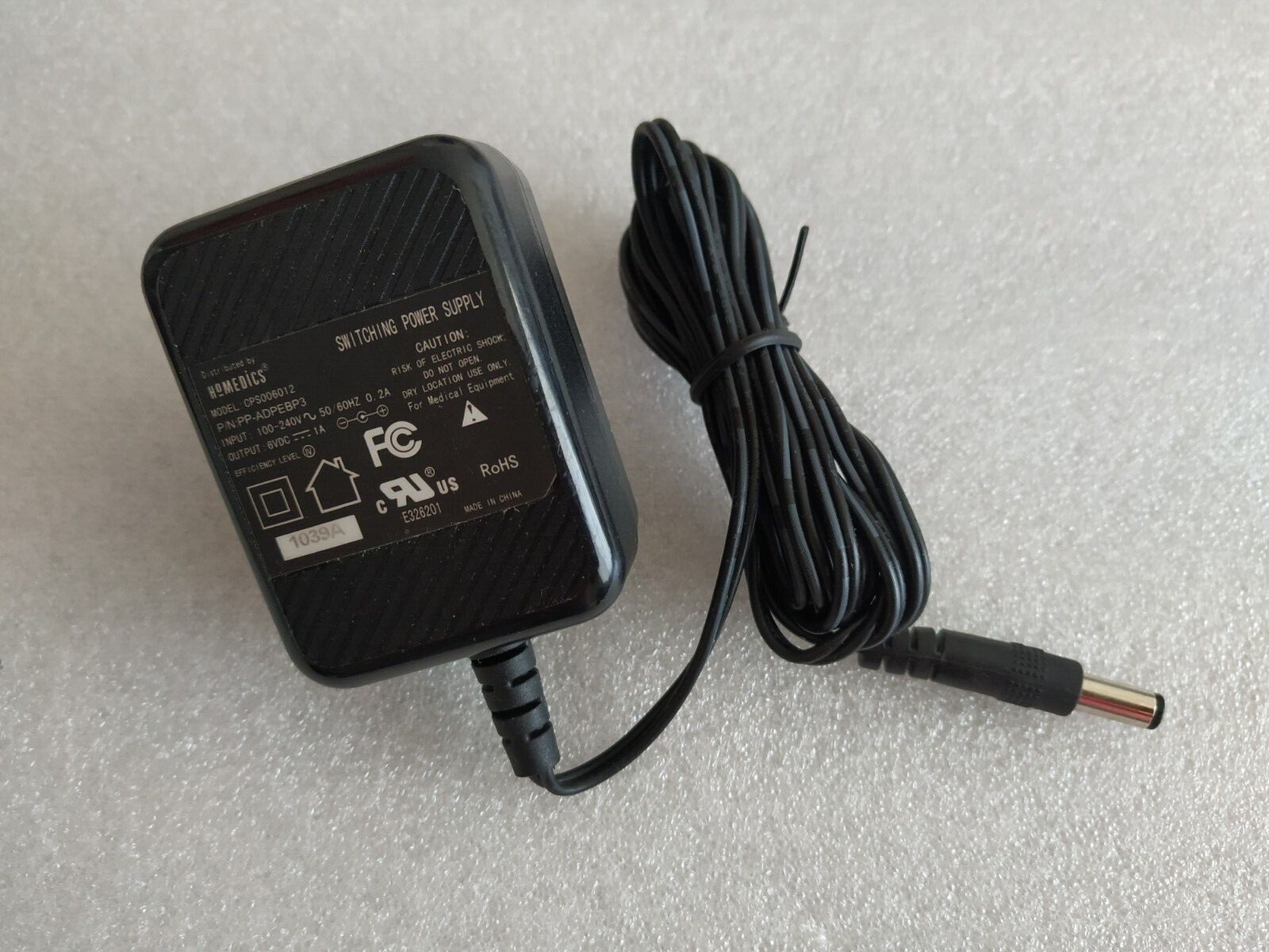 Lot of 5 AC/DC Adaptor INPUT:100-240V 50-60Hz 0.2A OUTPUT:6VDC 1A 5mm plug tip