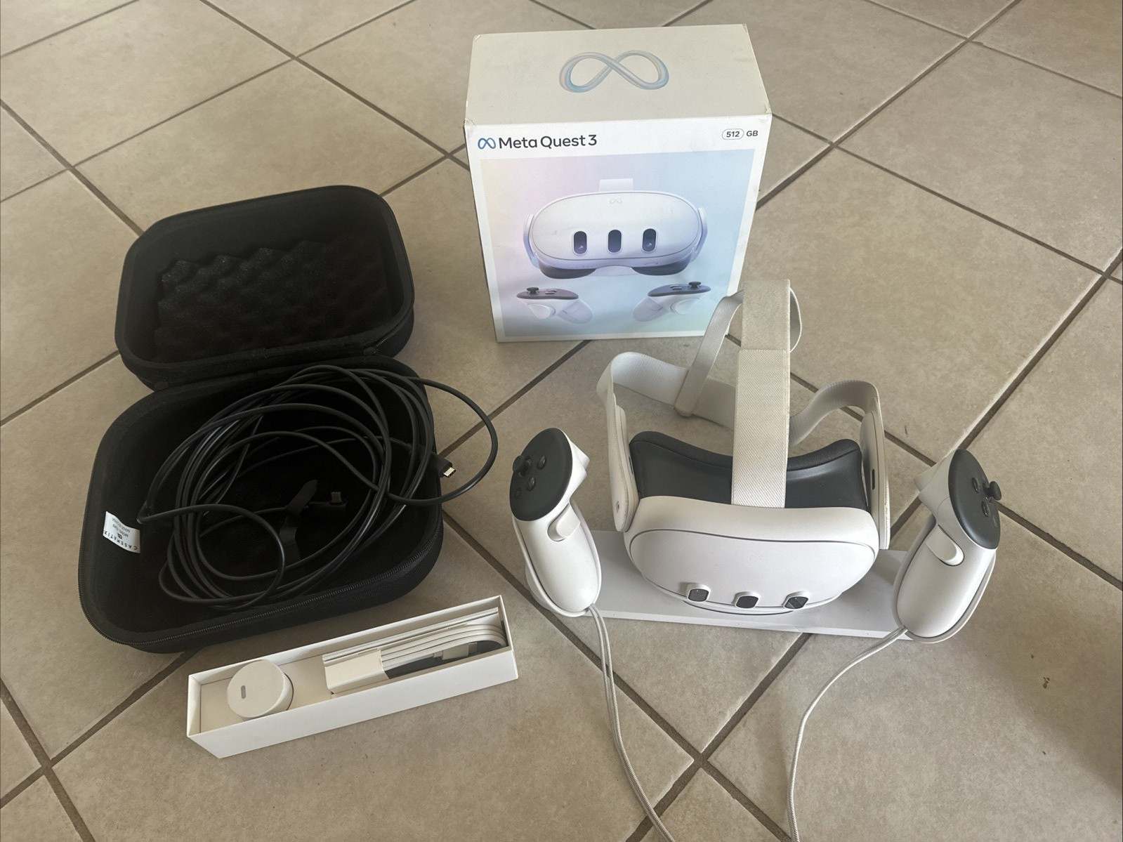Meta Quest 3 512GB VR Headset w/ Meta Charging Dock. Includes Case and PC cable.