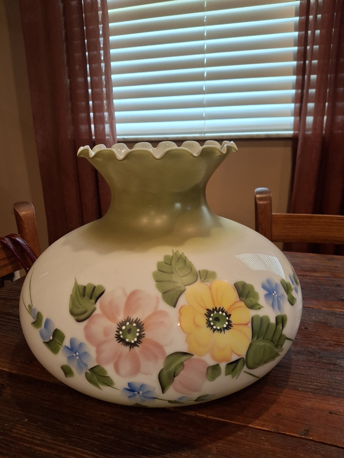 Vintage 10" Fitter Green Tint Hurricane Oil Or Electric Glass Lamp Shade GWTW