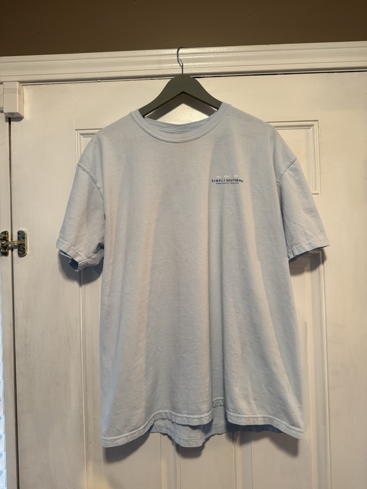 Simply Southern Fishing Outdoor Short Sleeve Shirt New Size XL