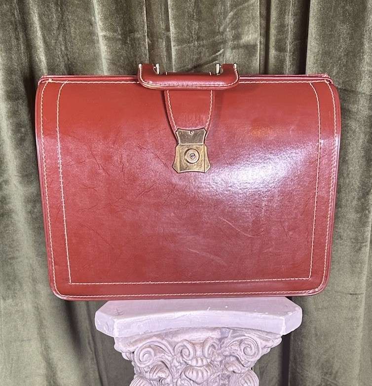 Tower Antique Brown Leather Doctor Bag Top Handle Metal Clasp