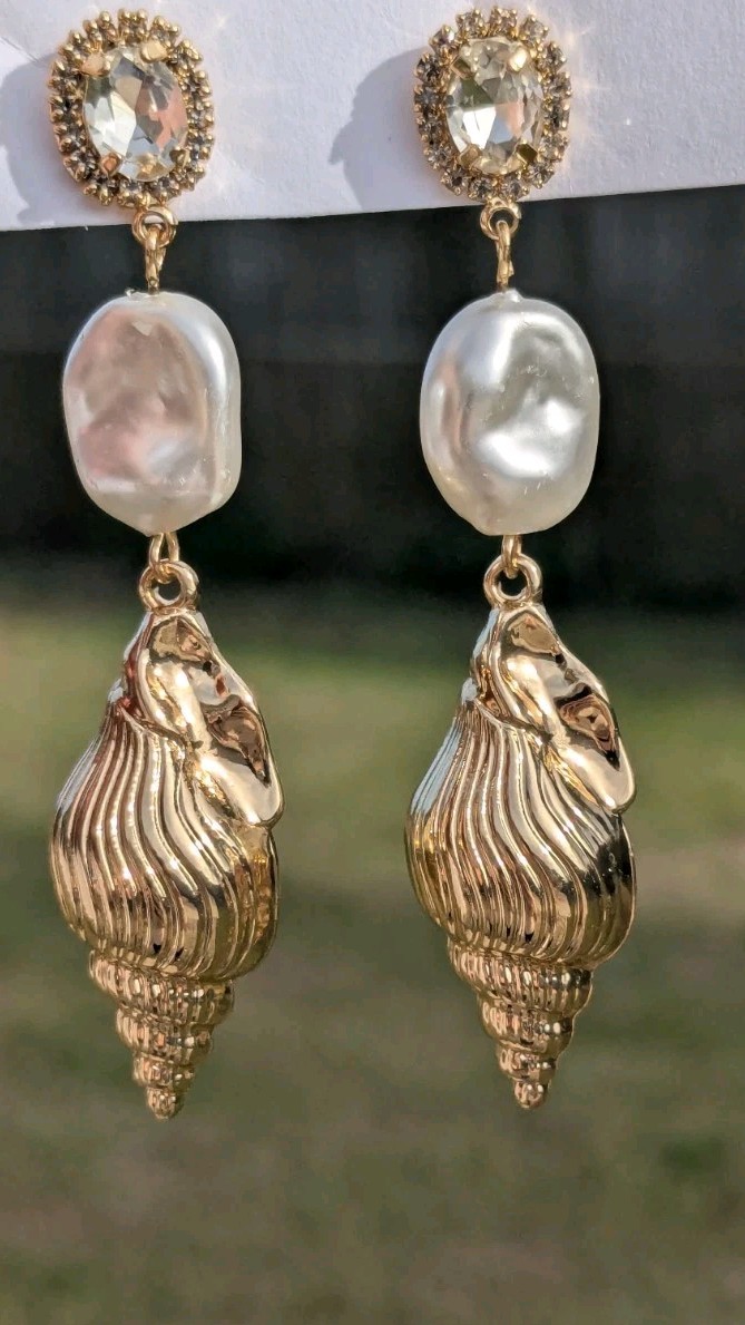 Gold Tone Brass Conch Shell Dangle Earrings w/ Rhinestones & Baroque Pearls 20gm