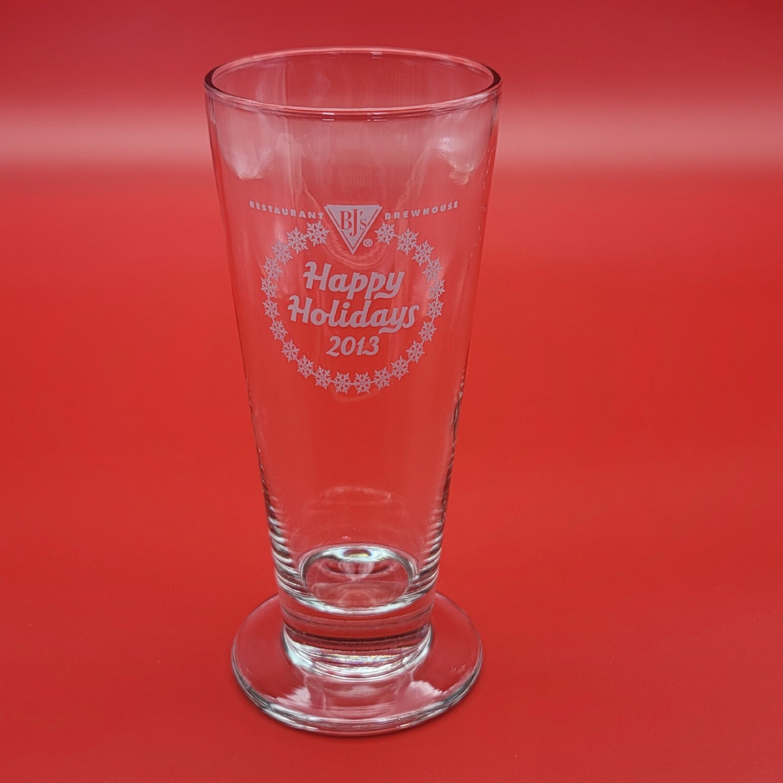 BJs Brewhouse & Restaurant Beer Glass Happy Holiday 2013 Barware Man Cave Pub