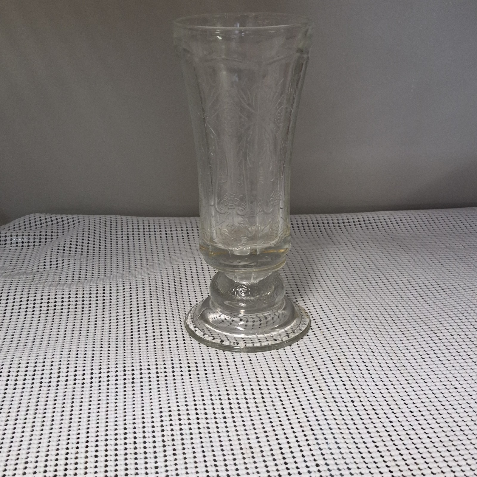 Clear Pressed Glass Vase Decorative Abstract Pattern Glossy Finish