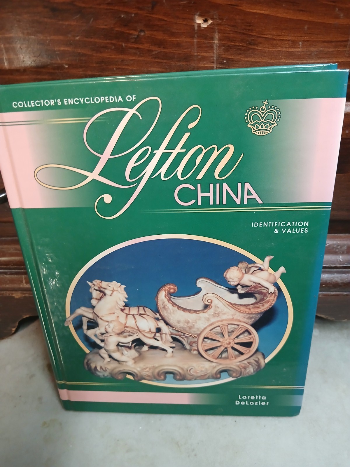Collectors Encyclopedia of Lefton China, Loretta DeLozier 1995