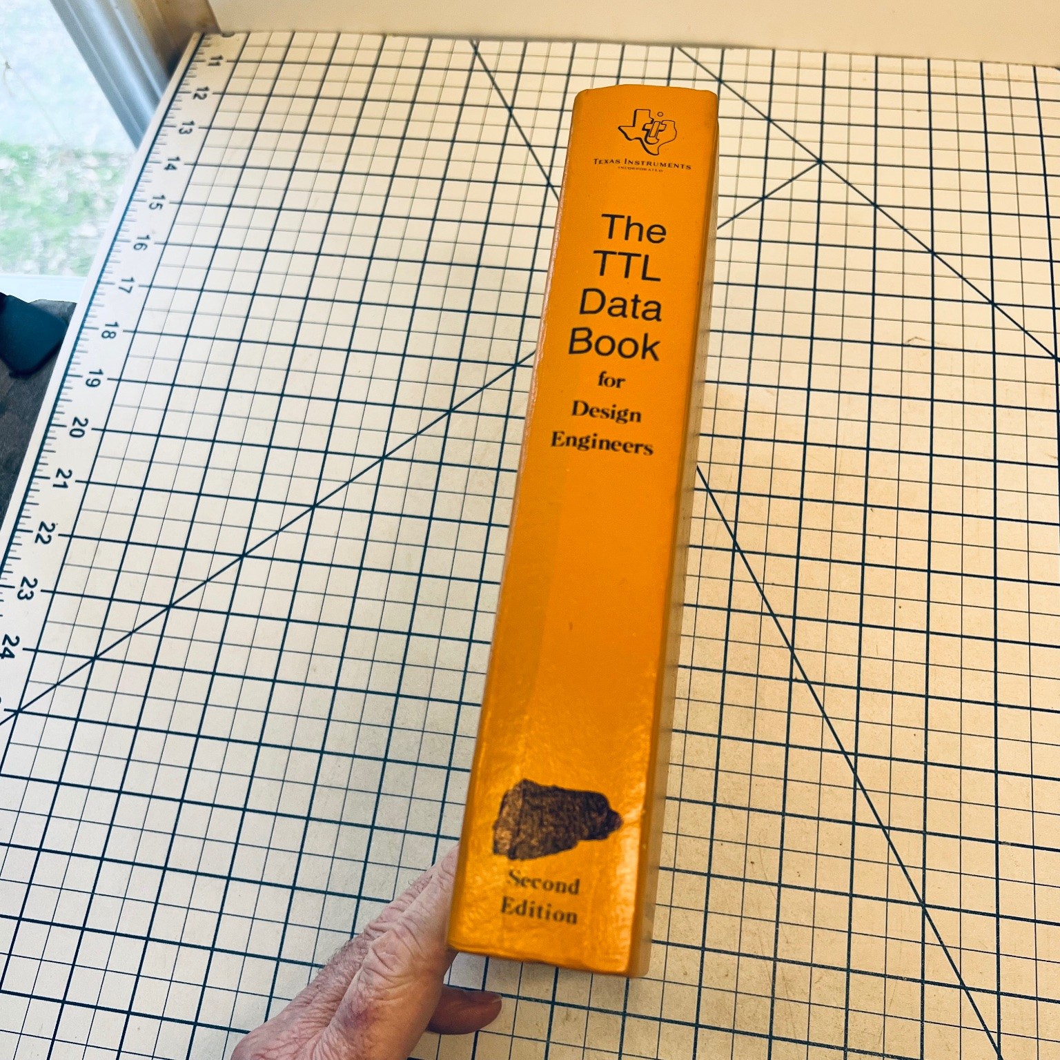 Texas Instruments TTL Data Book for Design Engineers 1981 Vintage Circuits 3pr.