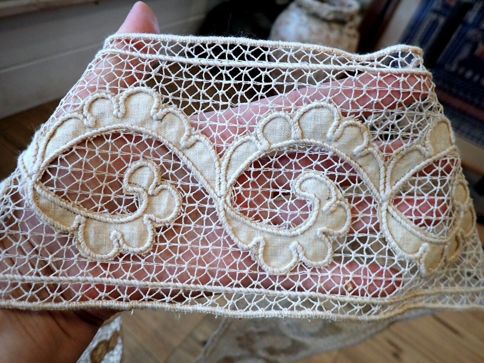 Antique Handmade Cotton Lace Trim Applique 167 x 11 cm circa 1930s