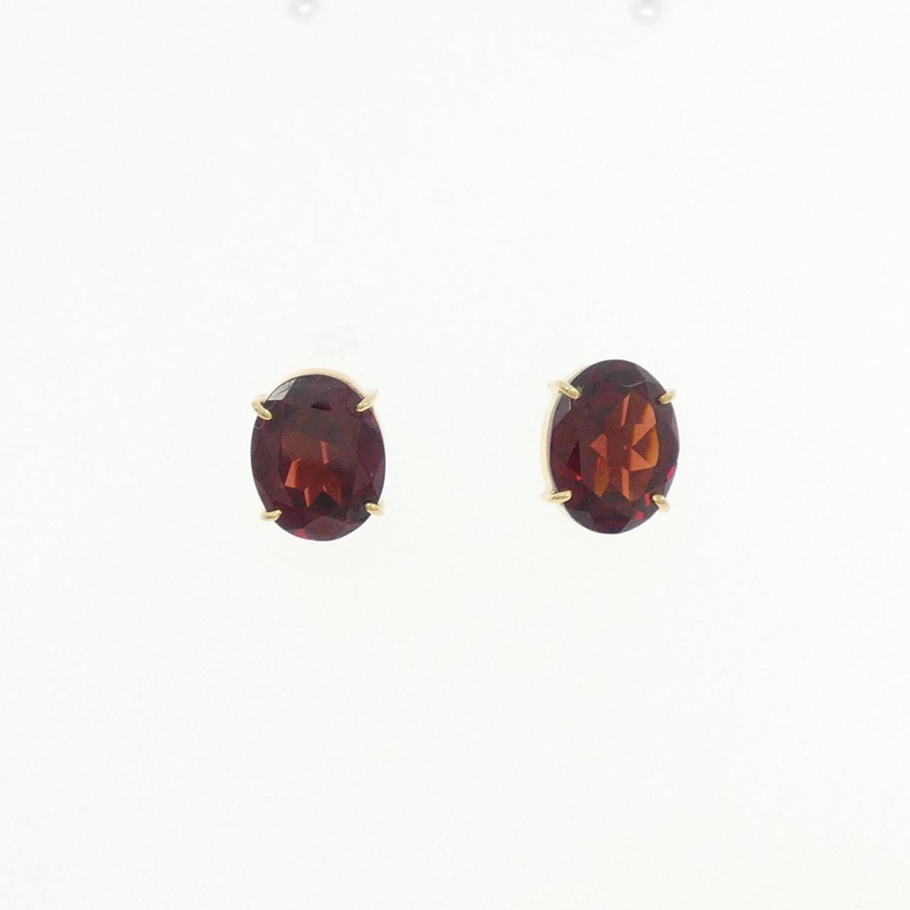 Authentic K18YG Garnet Pierce #270-004-147-8698