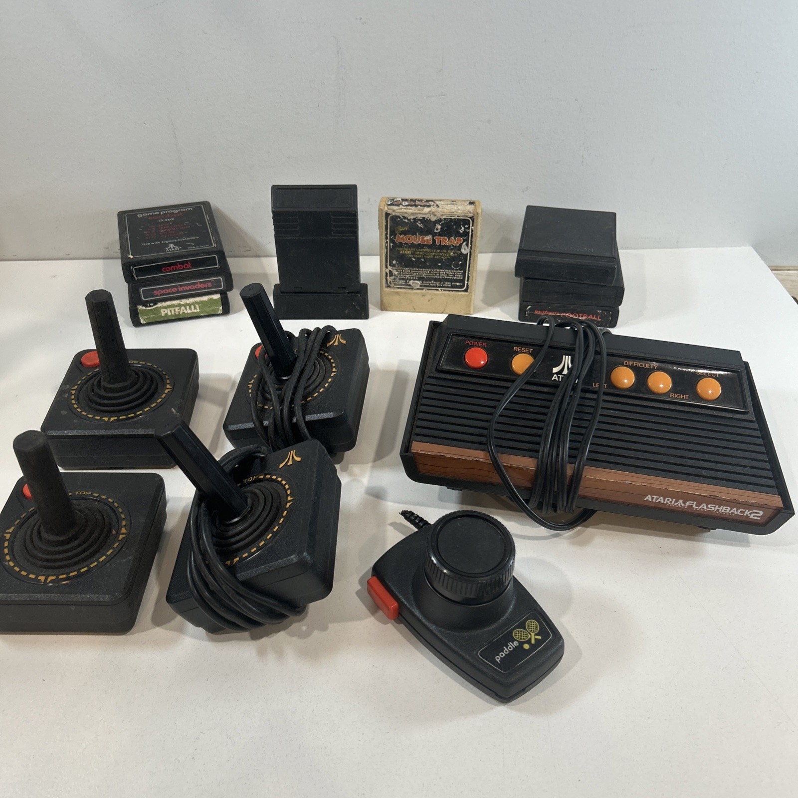 Atari Flashback 2 Console Lot w/ 5 Controllers & 5 Games – Untested Vintage