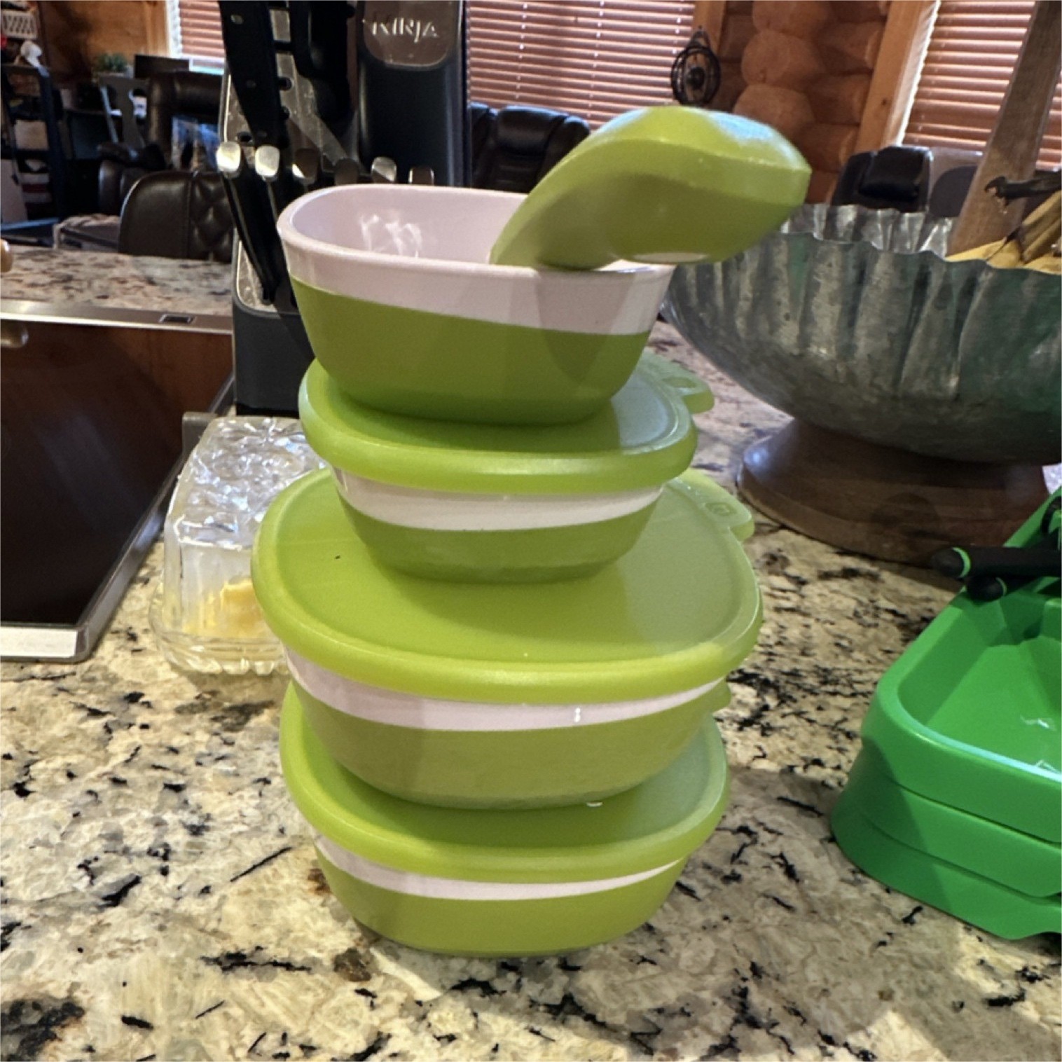 4moms Green & White Dishwasher Safe Mixed Set Bowls Lids Fork