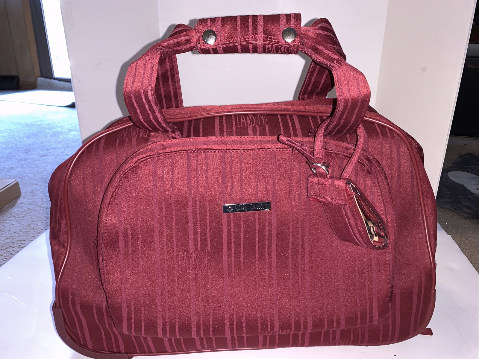 Burgundy Travel Luggage Oleg Cassini Rolling Carry On Overnight Bag Weekender