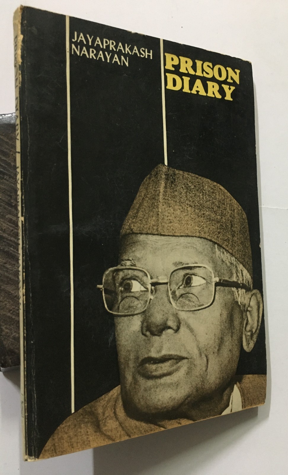 Shah, A. B. (Ed): Prison Diary 1975. Jayaprakash Narayan. 1977. 144p. Bombay