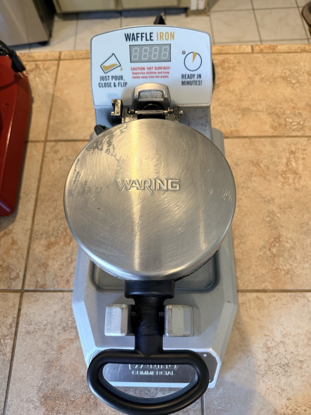 Waring Commercial Belgian Waffle Maker WW190XTCO