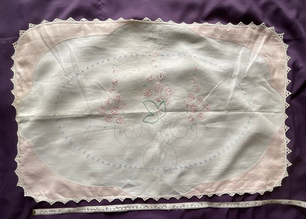 Vintage Handmade Pink & White Cotton tray cloth / doily  71 x 45 cm