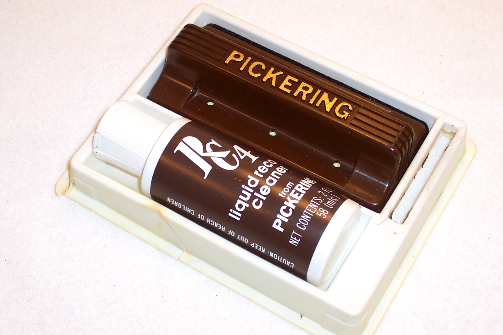 Vintage RC4 Plus PICKERING ANTI-STATIC RECORD BRUSH