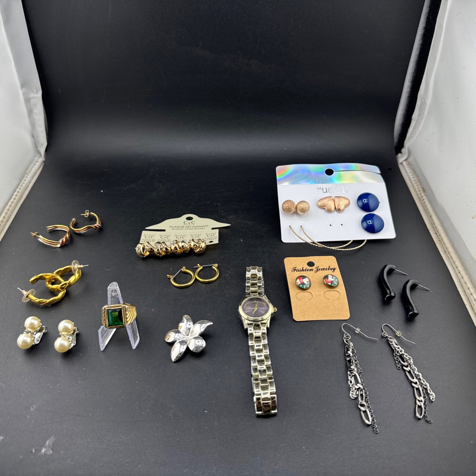 Vintage Random Lot Costume Jewelry And Misc Items Earrings Watch Ect Lot 34