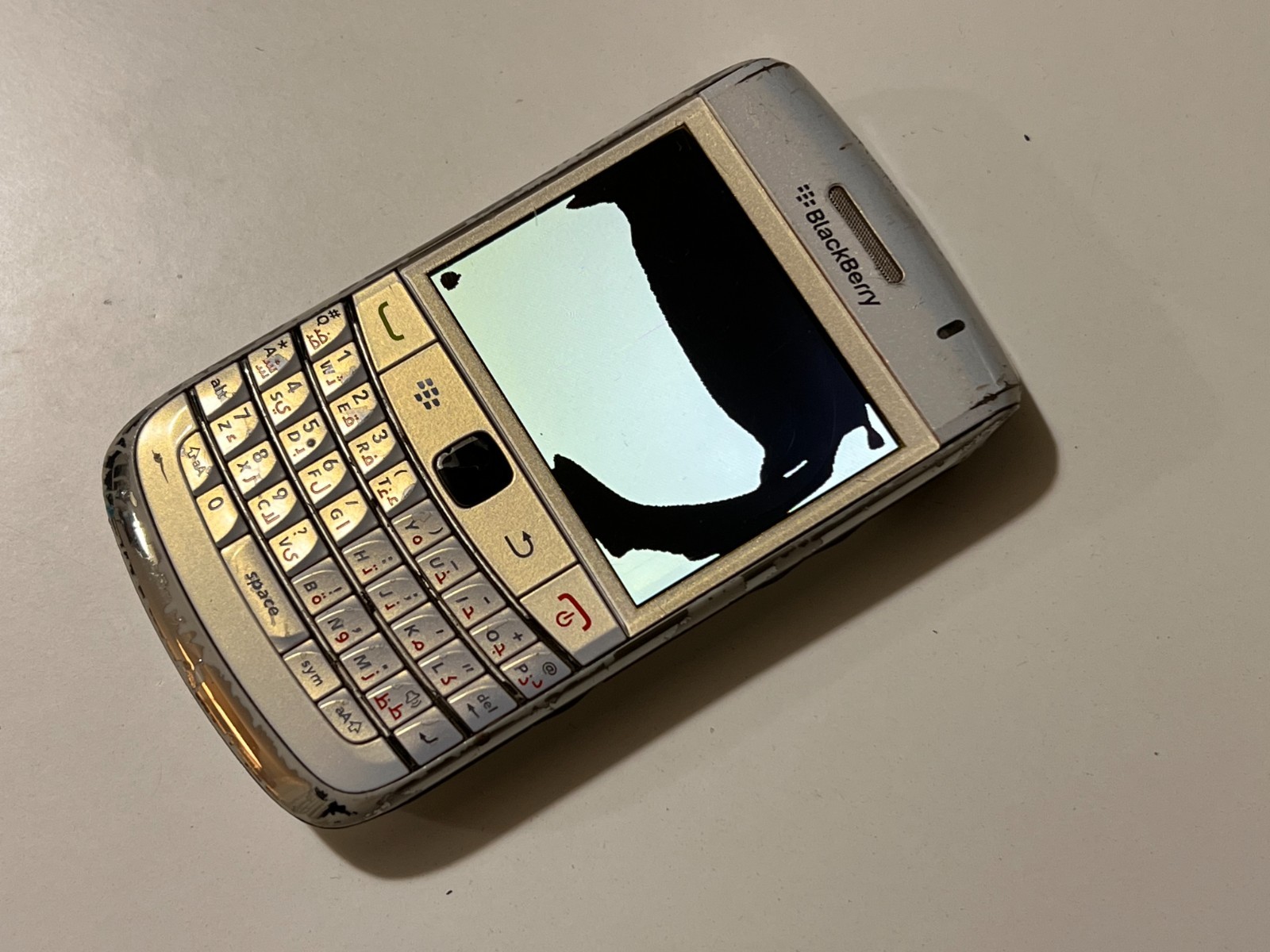 Blackberry 9780 Vintage cell phone white color