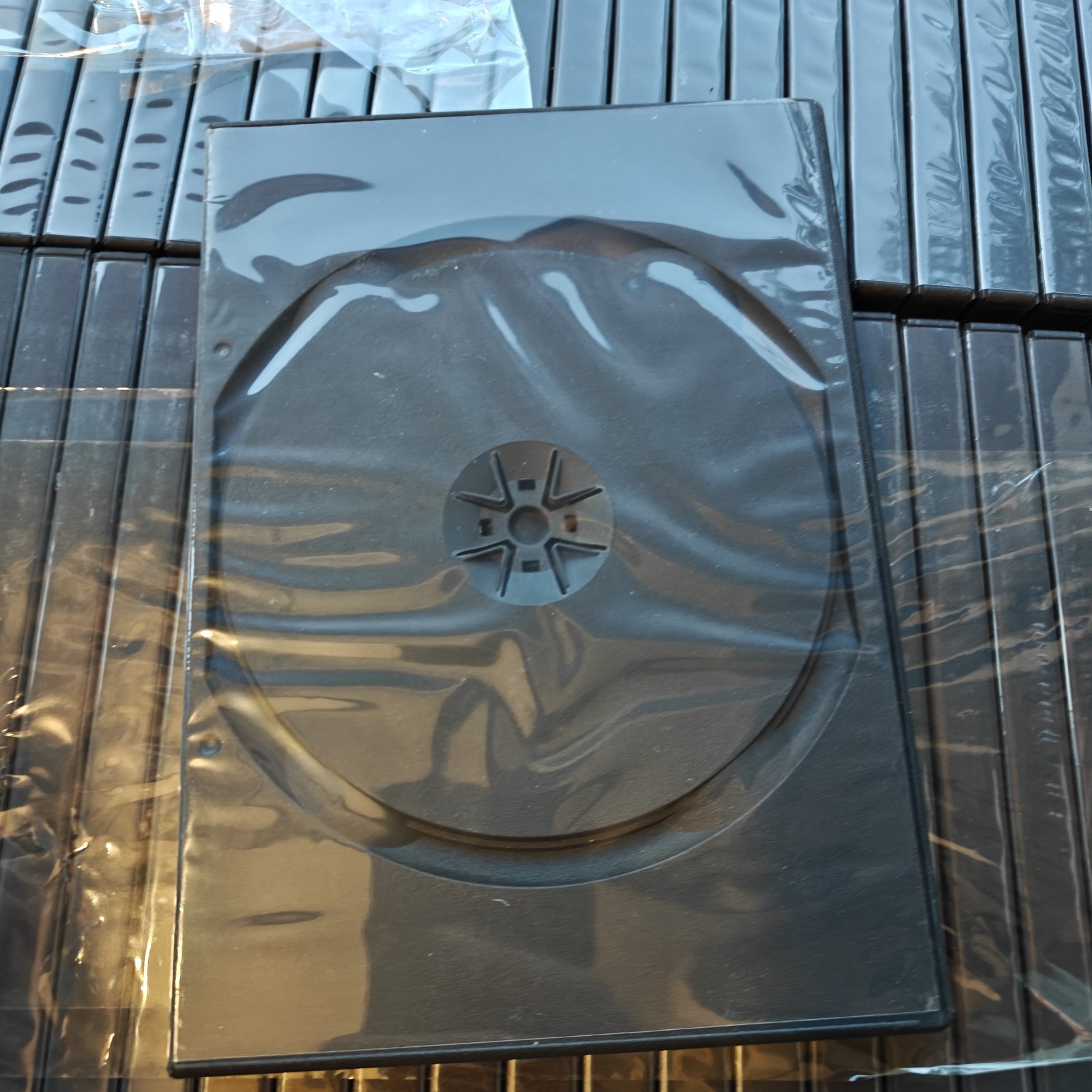 100 Empty Black DVD Cases Single Disc Standard Size Replacement Movie Case Lot