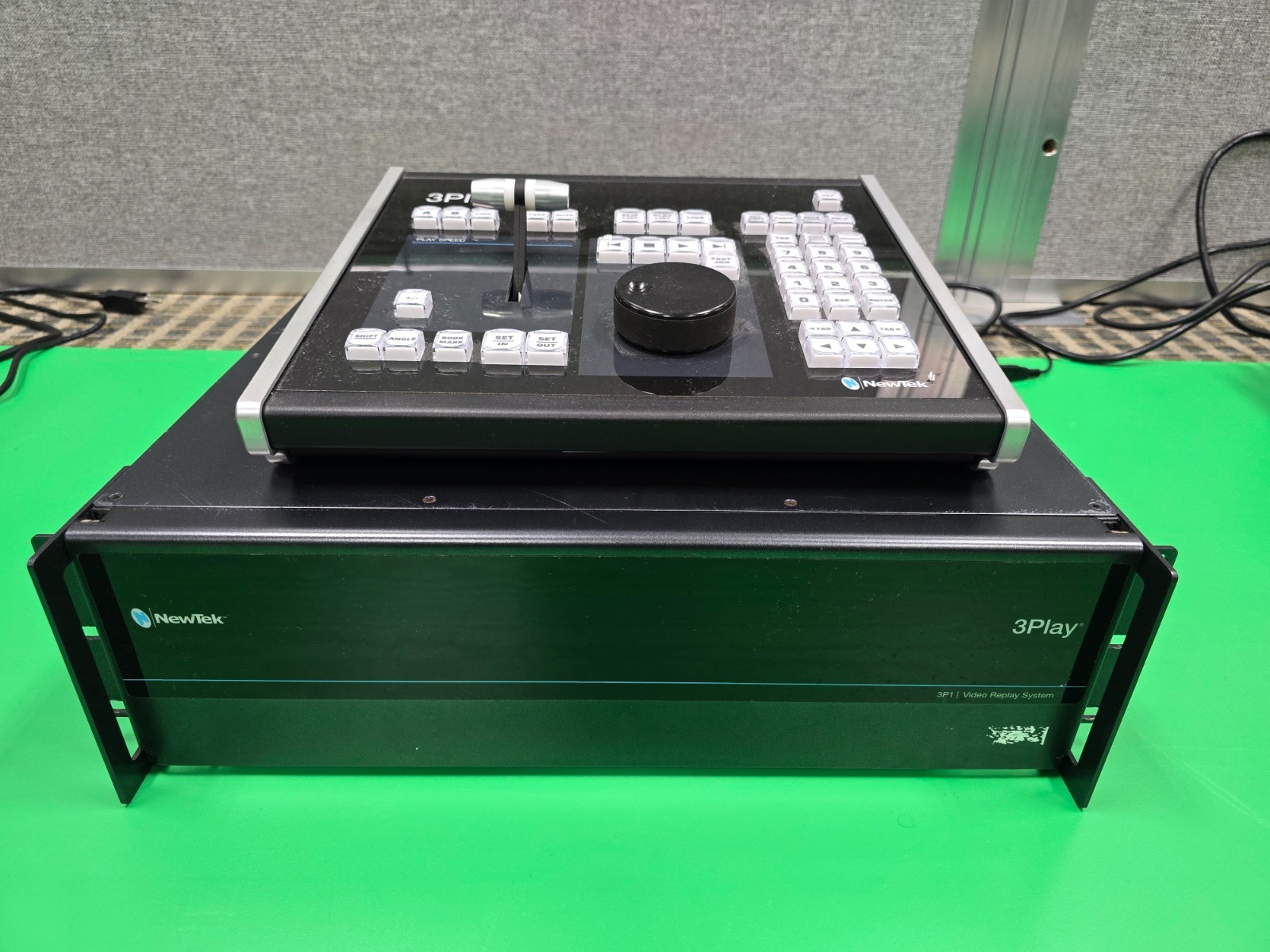 🎥 NewTek 3Play 3P1 HD Replay System | Broadcast Sports Production |