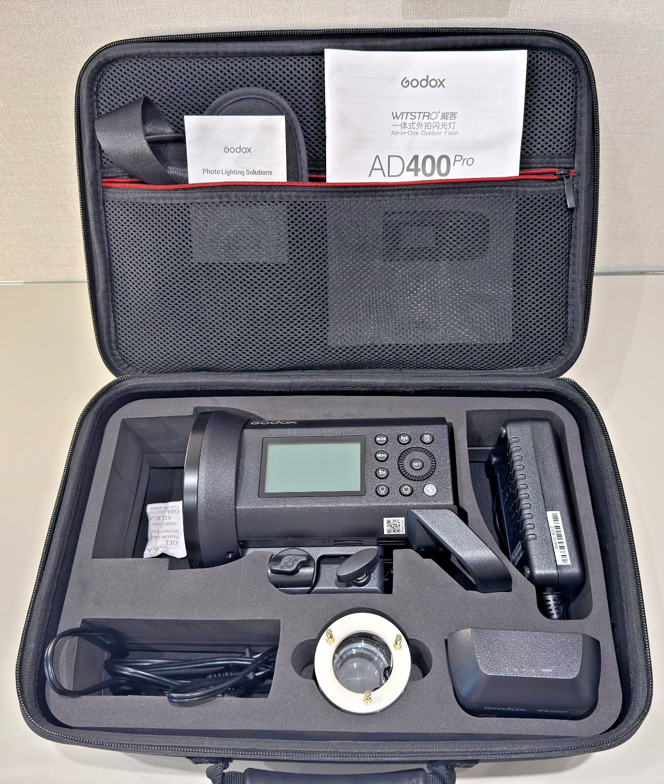 Godox AD400 Pro TTL Outdoor Flash Kit – Excellent Condition
