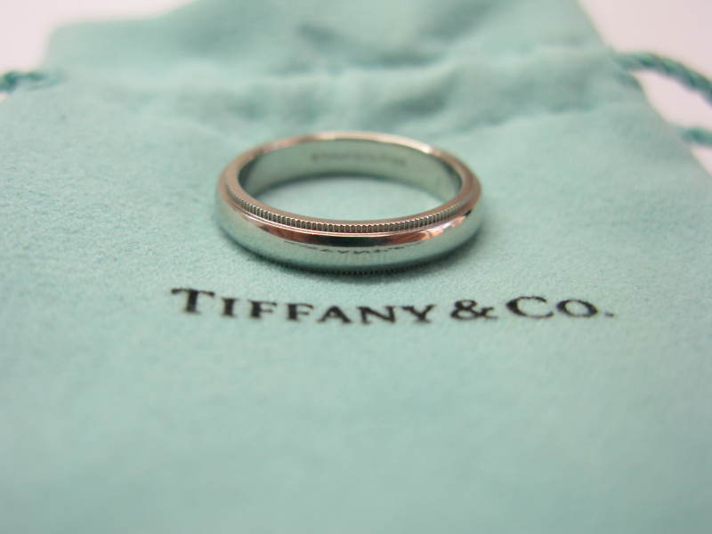 Tiffany & Co Platinum Milgrain Wedding Band Ring Size 5.5 3mm