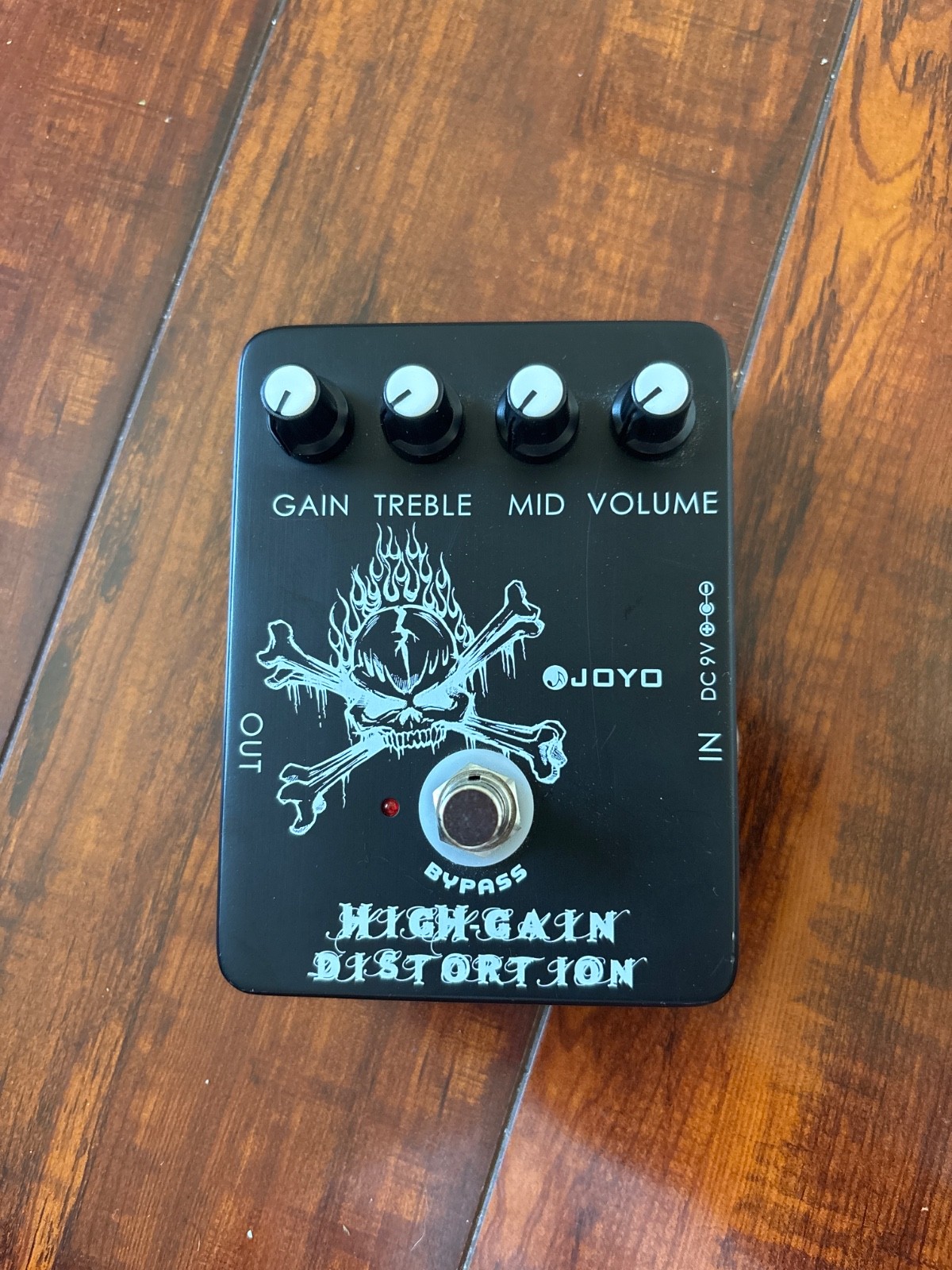 used distortion pedal guitar, black, JOYO, perfect condition,