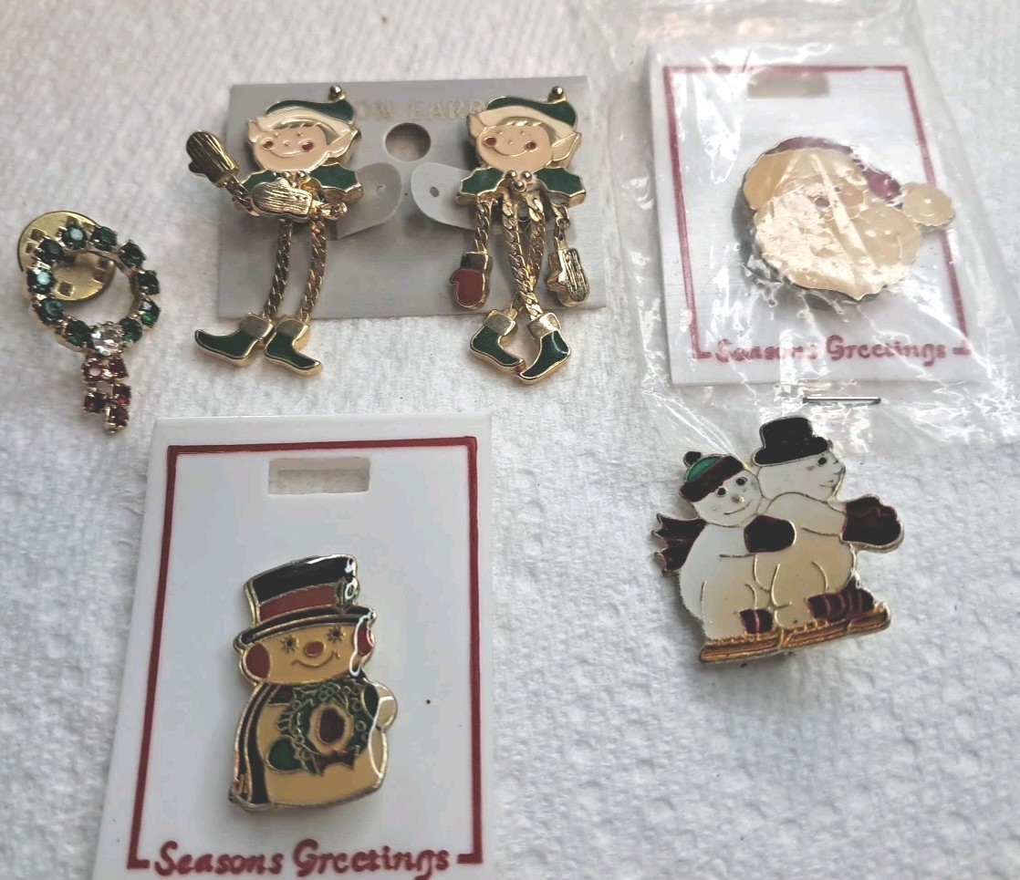 Vtg Christmas Pin And Earring Lot