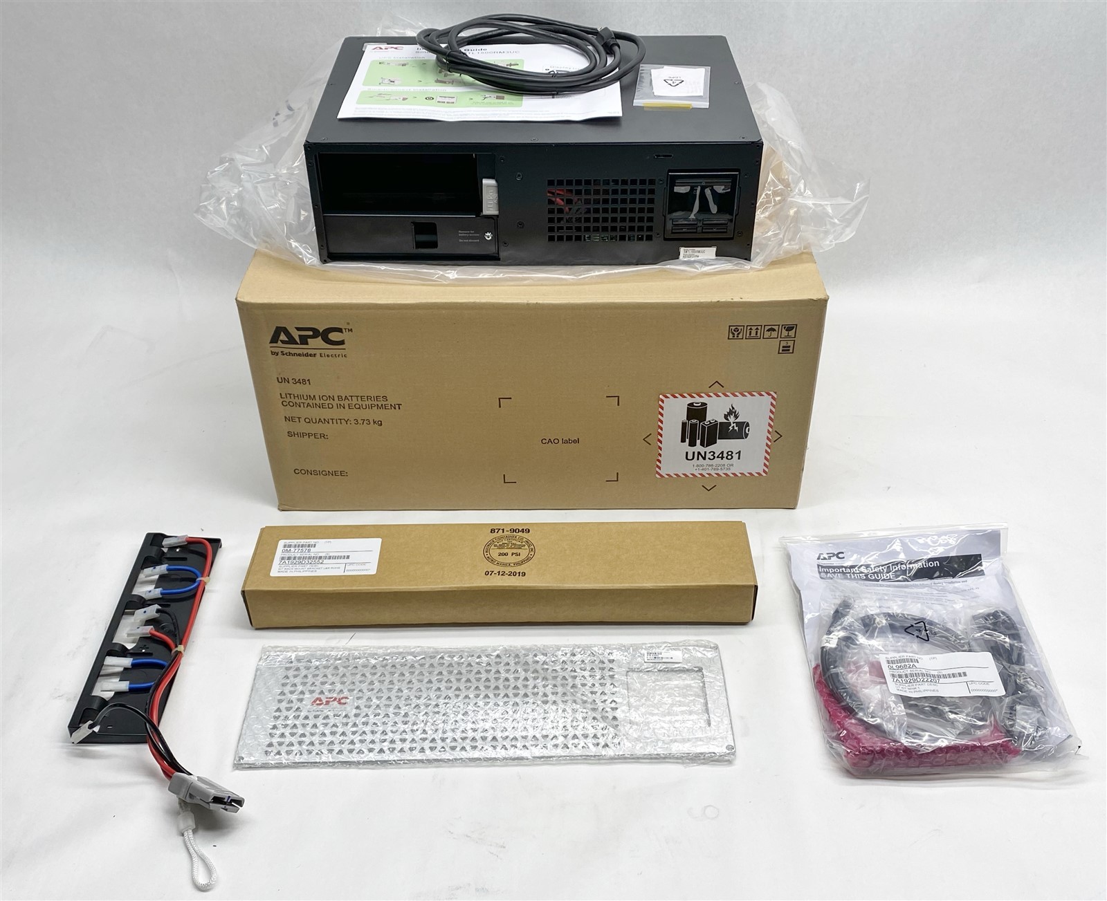 APC Smart-UPS Line Interactive 1500VA Lithium-ion SMTL1500RM3UC 120V 6x NEMA New