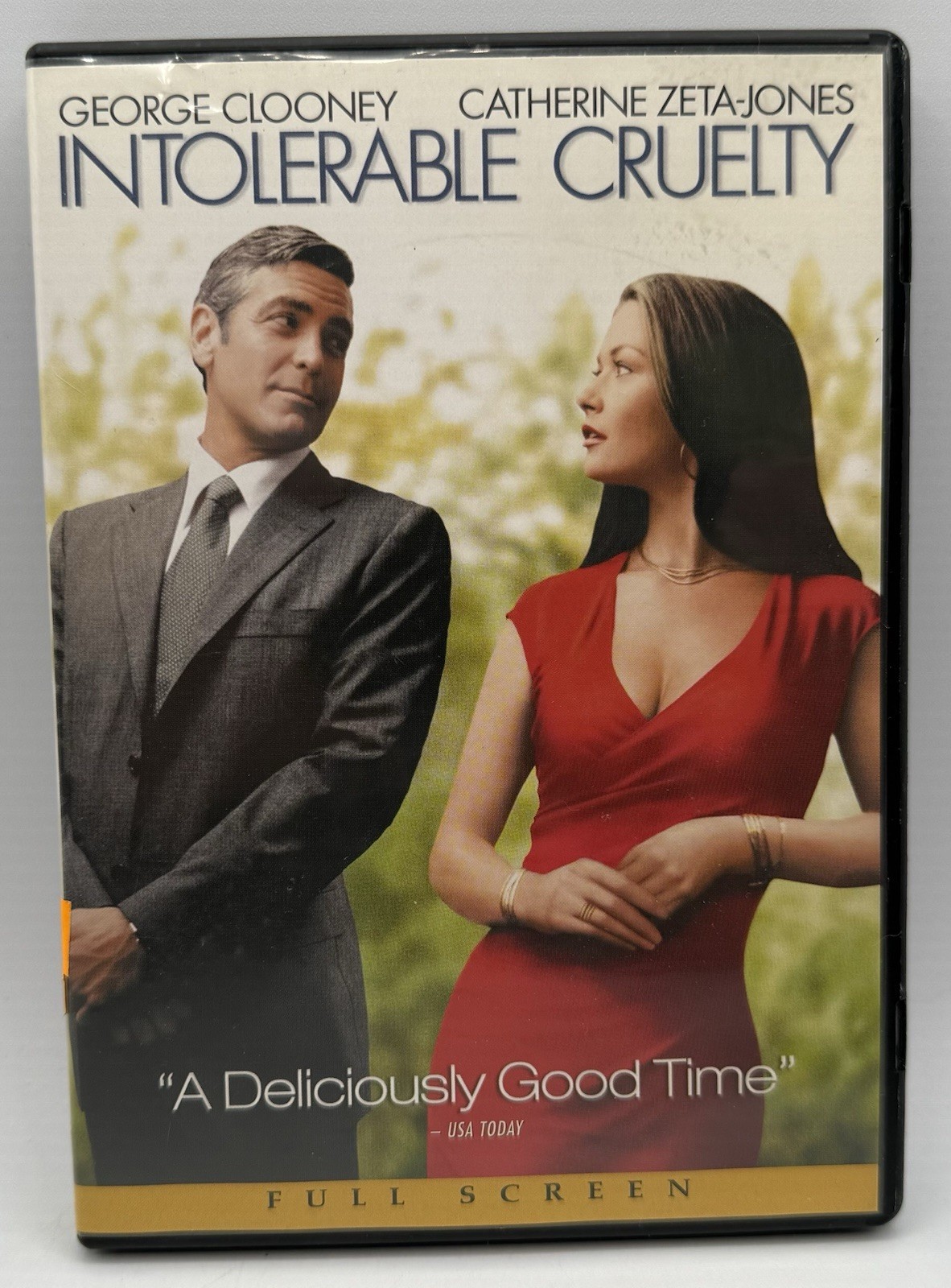 Intolerable Cruelty DVD Full Screen George Clooney Catherine Zeta-Jones 2004