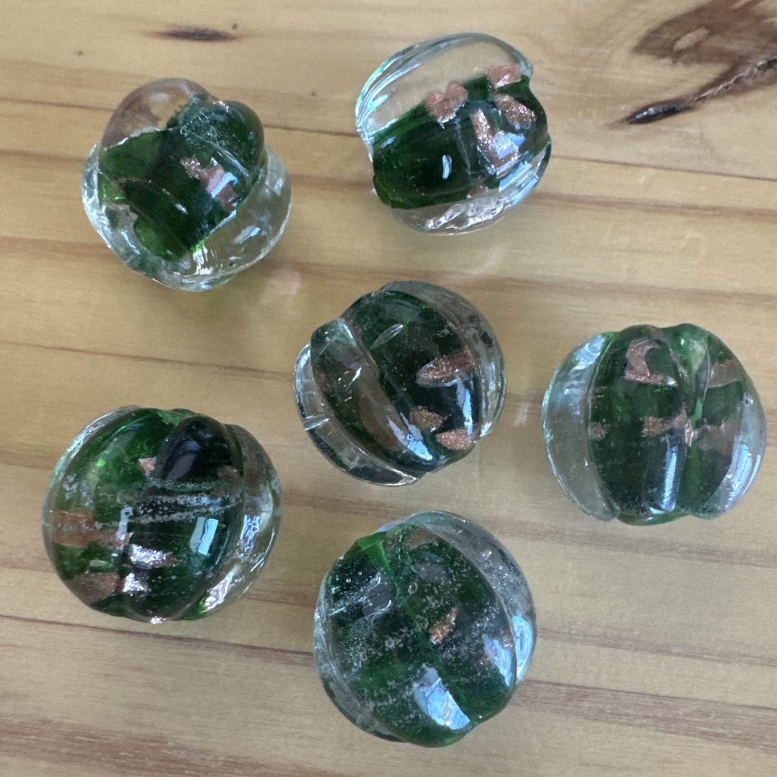 6 GREEN W/ GOLD 18mm ROUND BALL WITH RIDGES  27mm Lampwork Glass Beads Jewelry