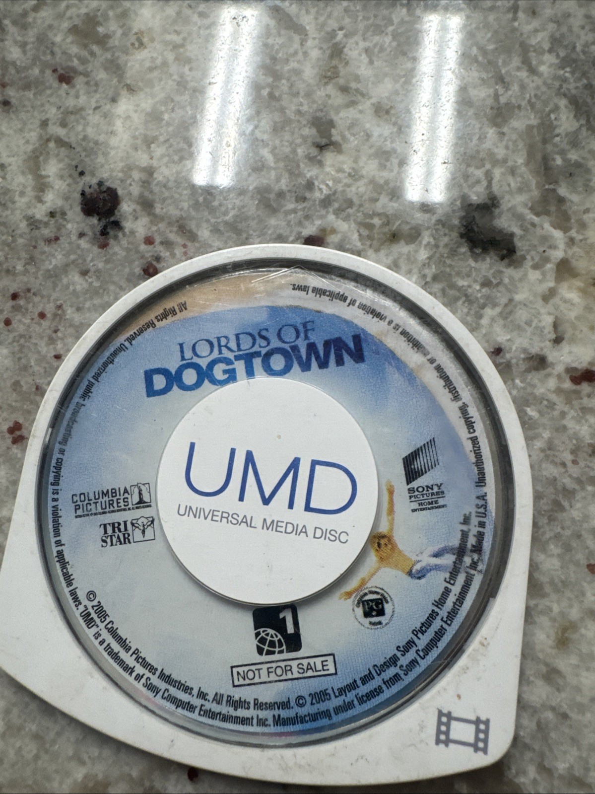 Lords of Dogtown (UMD, 2005)