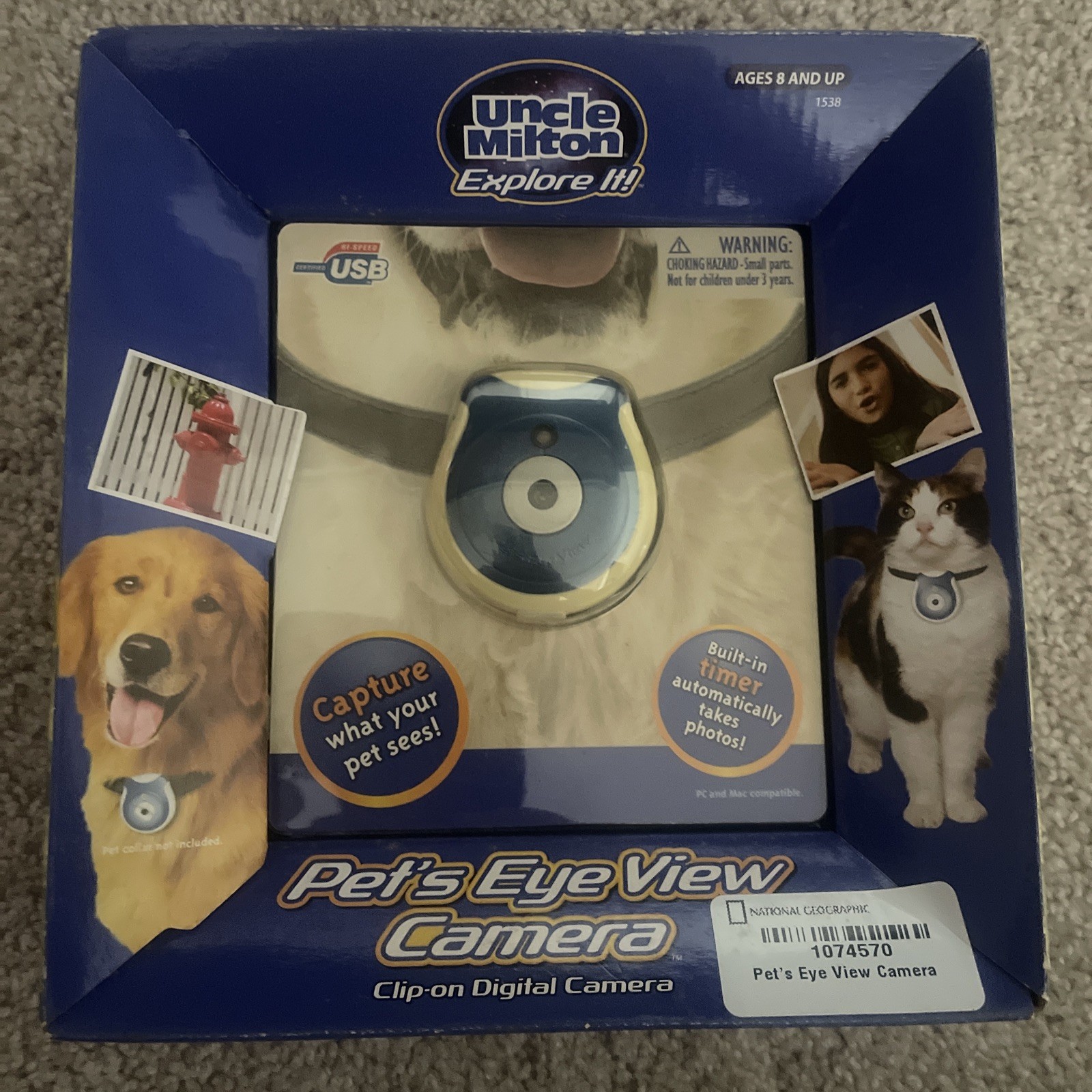 Uncle Milton 1538 Blue/White Pet's Eye View Clip On Digital Camera For Cat & Dog