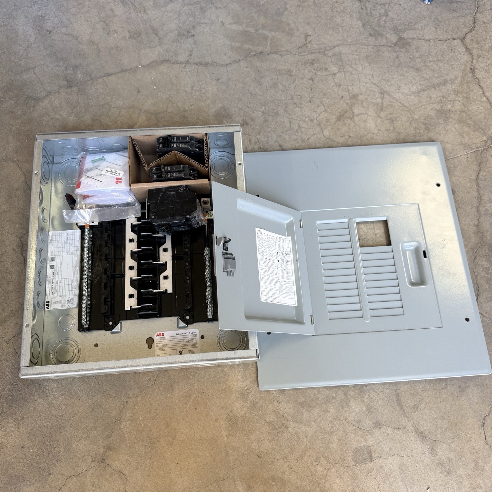 100 Amp 12-Space 24-Circuit Main Breaker Indoor Load Center 1 Breaker TMQ1210PA