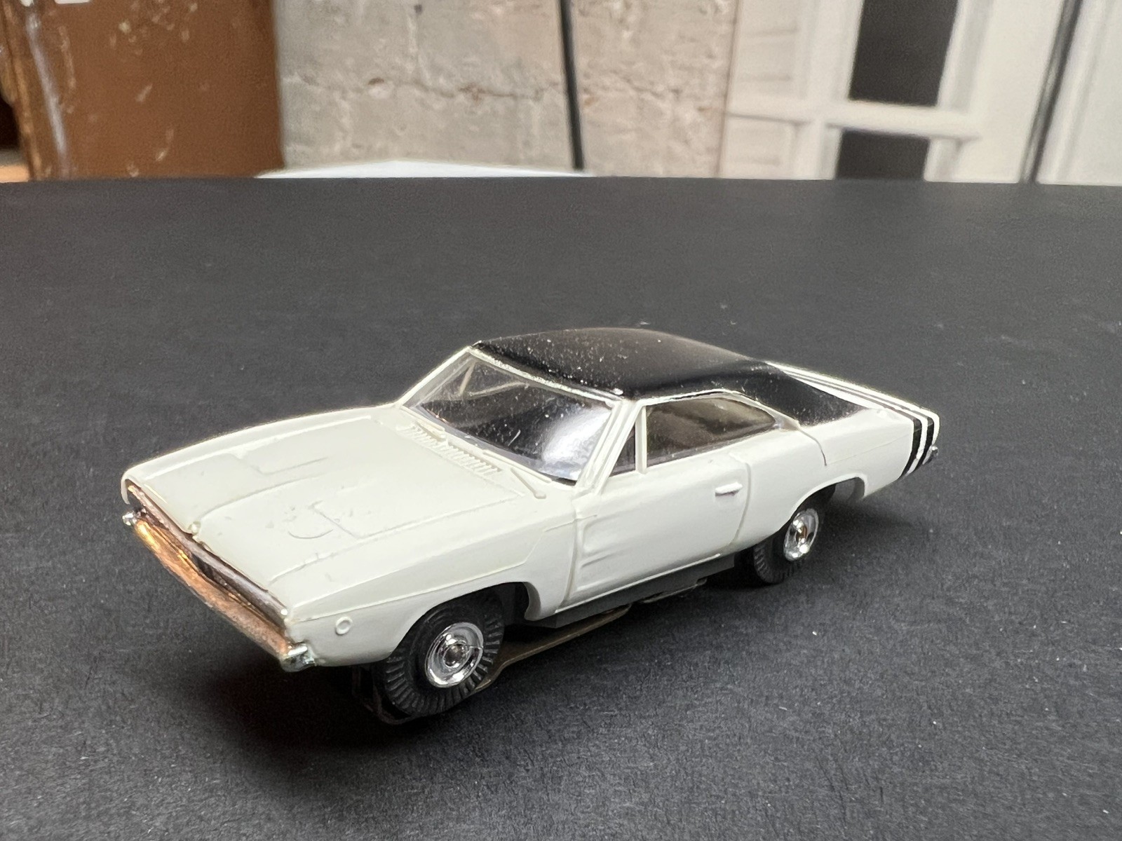 Aurora #1407 Dodge Charger Snow White