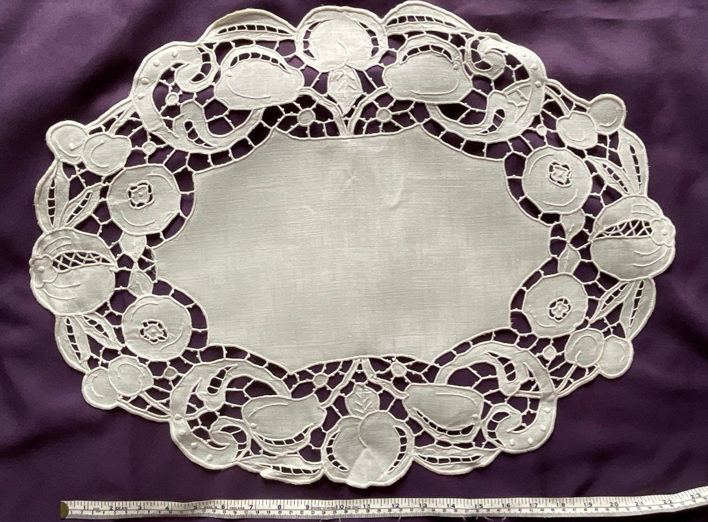 Vintage Handmade Cut Work linen doily  60 x 42 cm - Excellent Condition