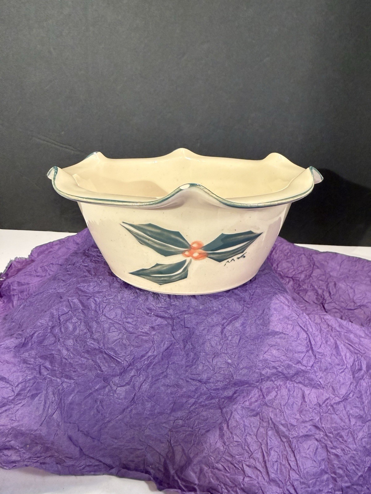 Vintage Art Studio Pottery Bowl Signed By Kovack Featuring Painted Holly Design 