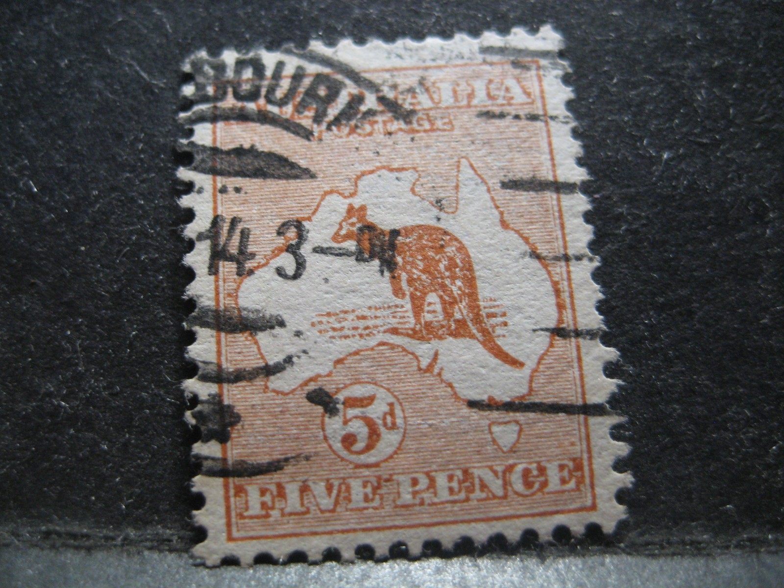 Australia #7 Used- WDWPhilatelic (N9X)  (3/26)