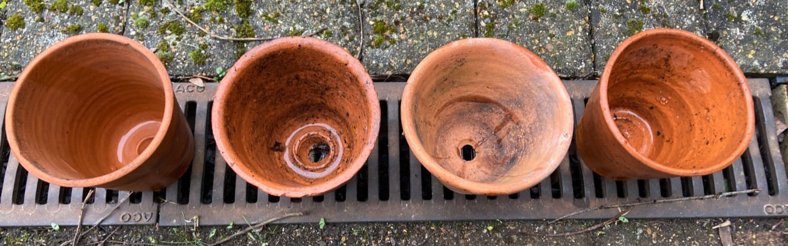 Four Victorian original terracotta pots 10cm, stored 60 yrs, windowsill, outside