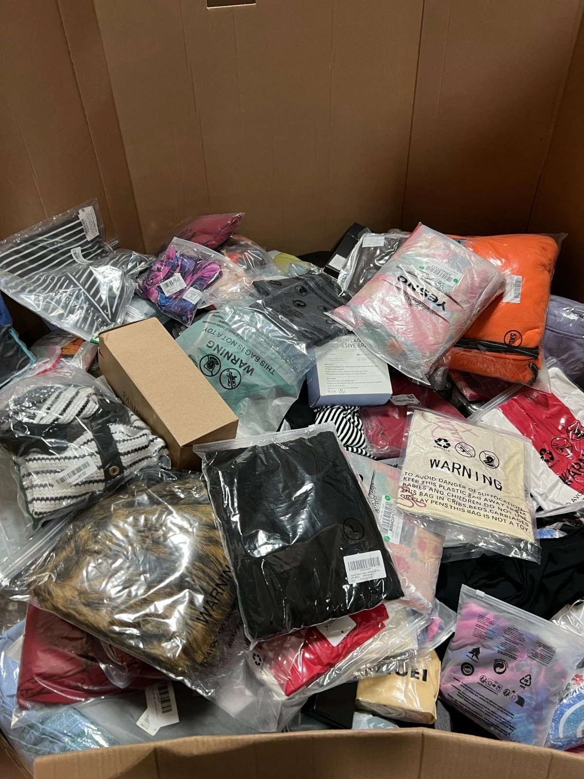 NEW Large Retail Mystery Box – Amazon & Target Mixed Liquidation Finds