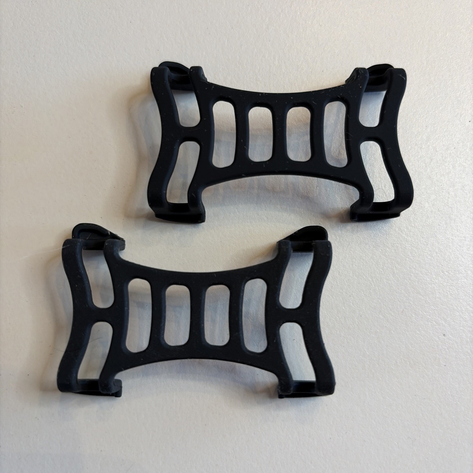 2-Pack Rubber Clips for DOG 6 GPS Dog Tracker - Secure & Comfortable Attachment