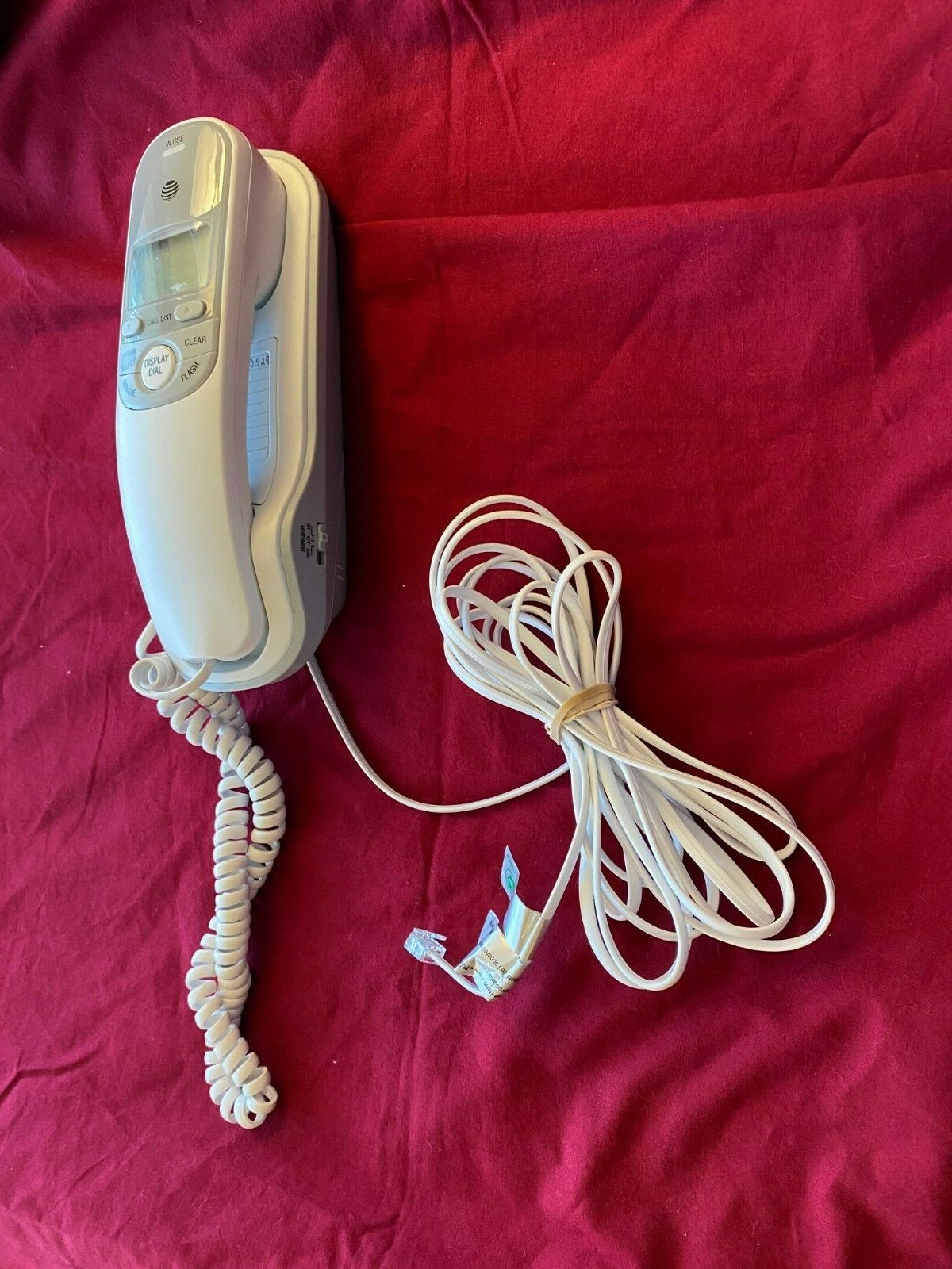 AT&T Trimline Cord Phone with Caller ID Digital Display TR1909 White 13 # Memory