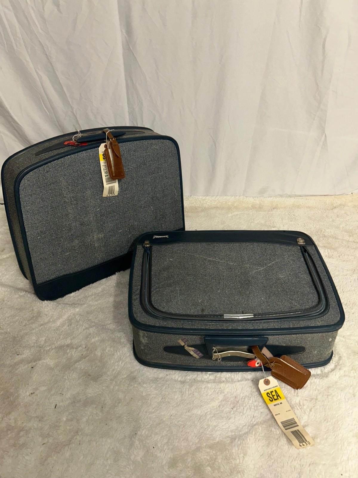 Vintage Towncraft Luggage Set in Beautiful Condition