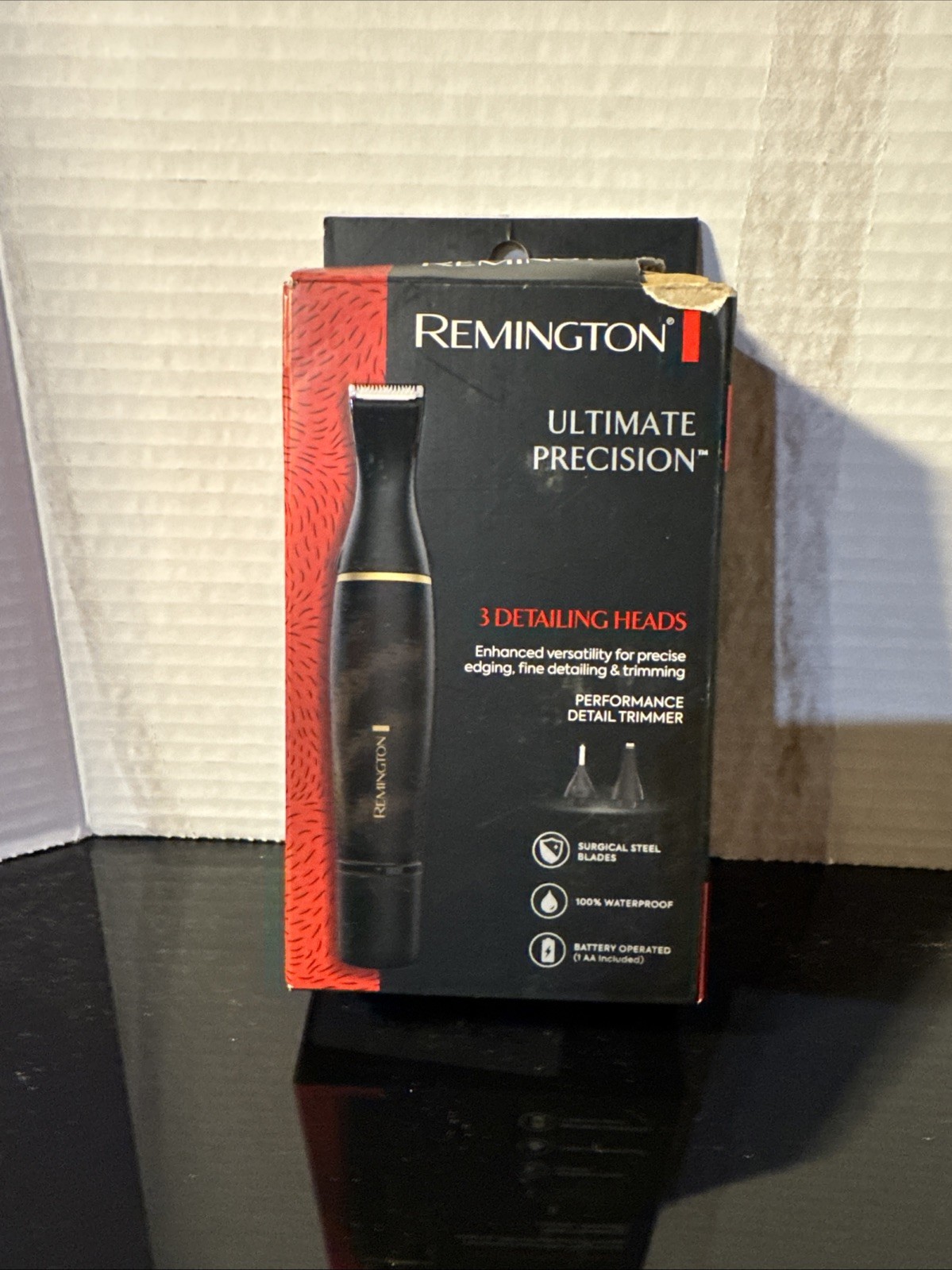 Remington Ultimate Precision Series Waterproof Trimmer Brand New Box Damaged