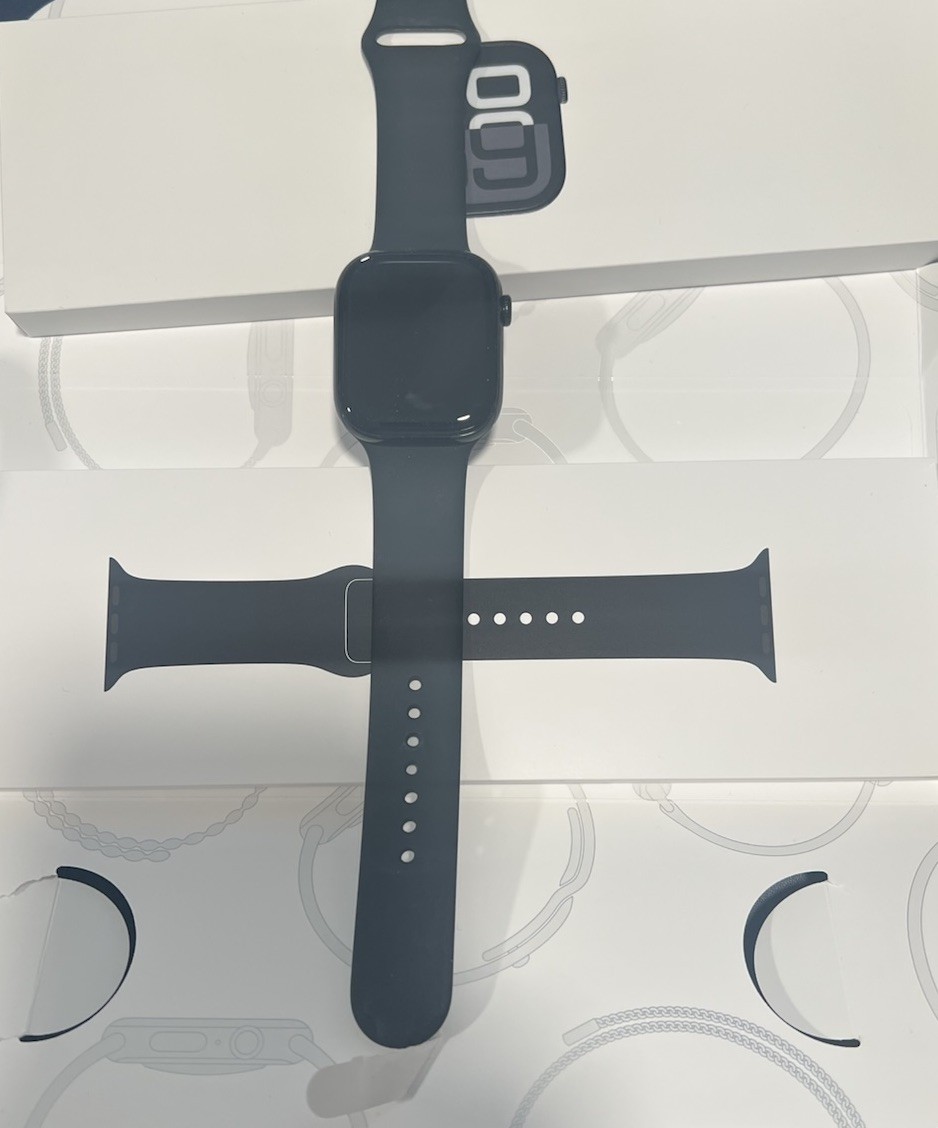 Apple Watch Series 10 GPS 41mm/45mm Excellent Condition Non-Cellular