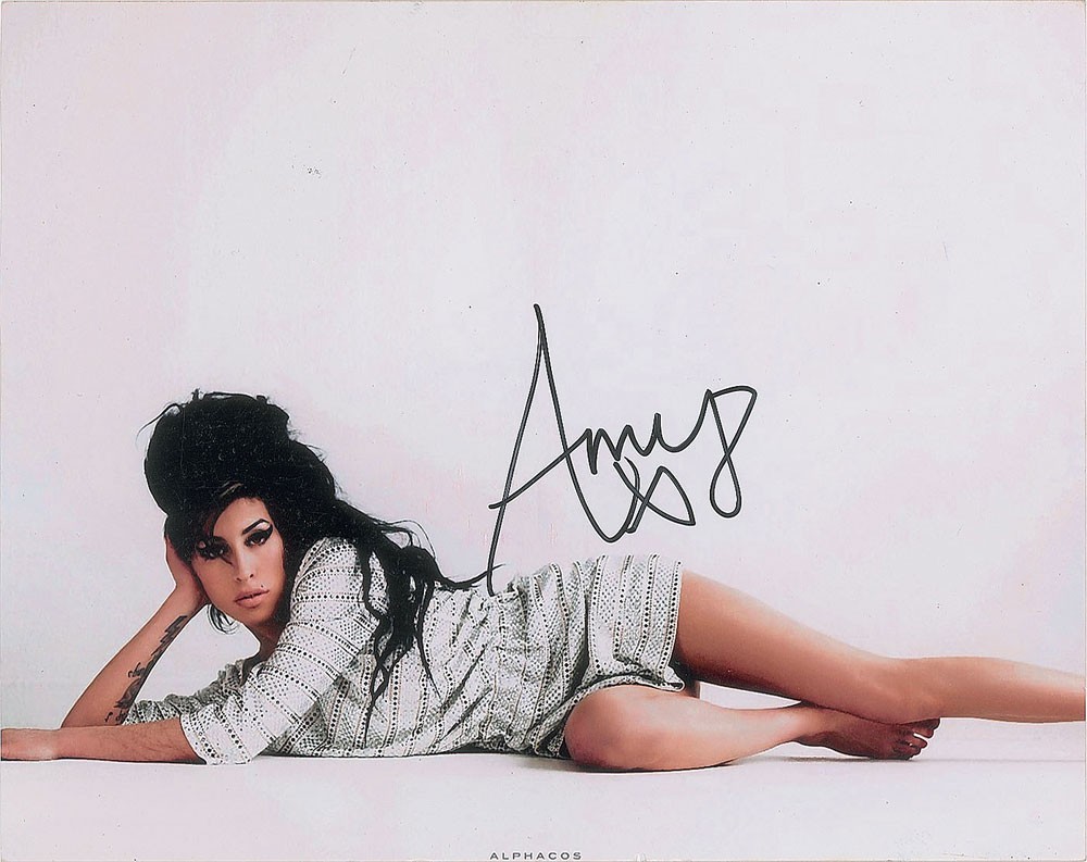 Amy Winehouse 🎵 8x10 Signed Reprint Photo Autographed Fast Free Shipping 