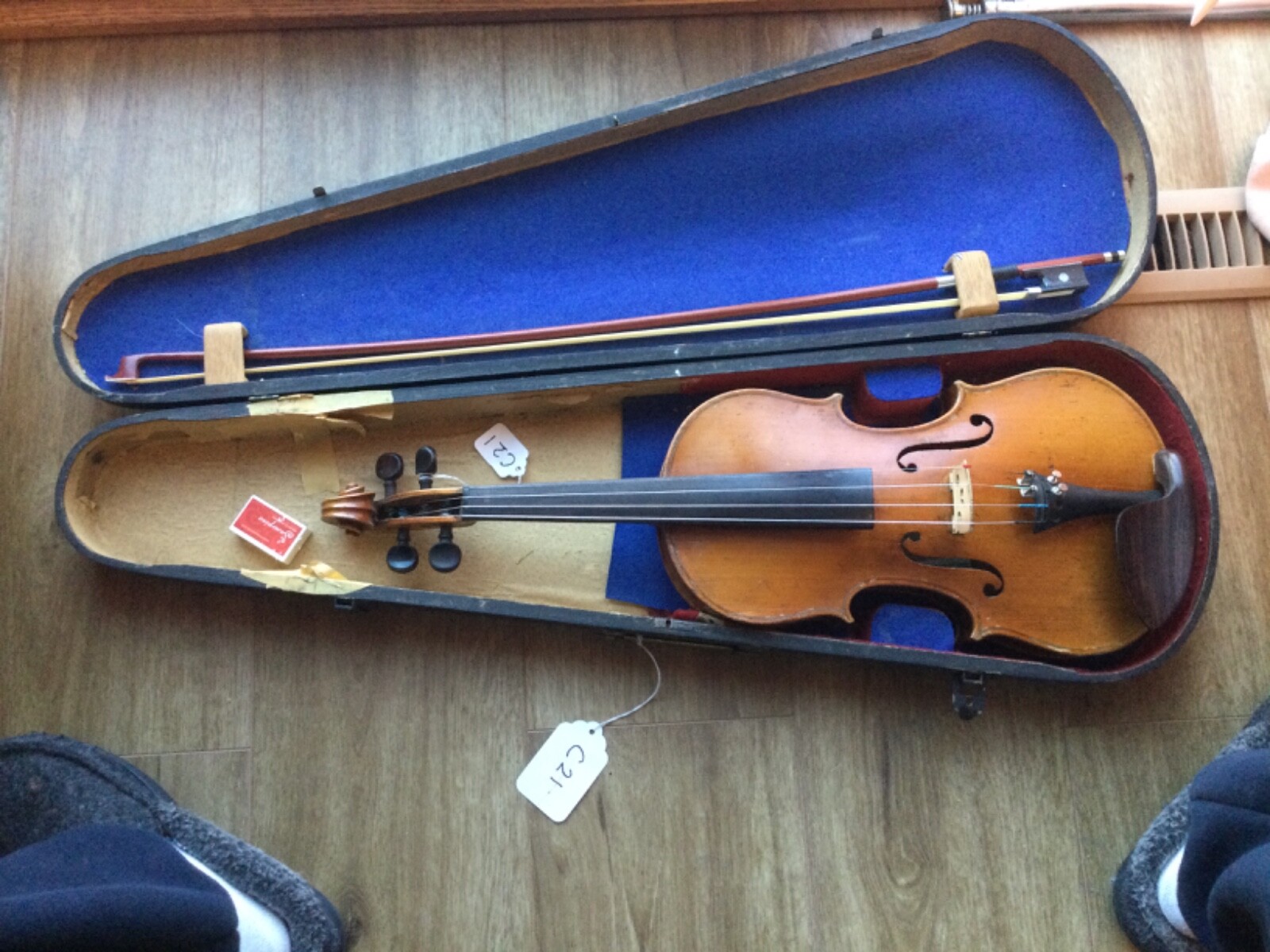 Old Full Size 4/4 Violin